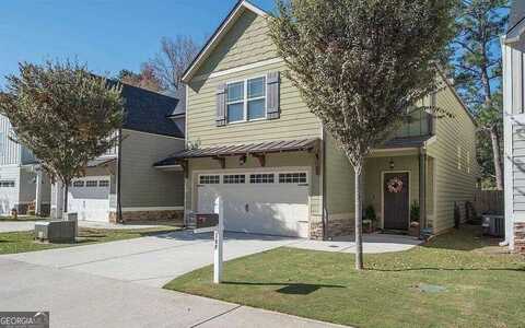 18 F E Newnan, Newnan, GA 30263