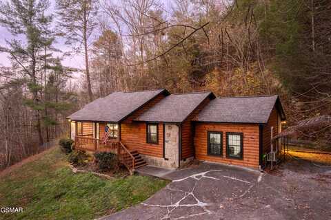 3764 Dollys Drive, Sevierville, TN 37876