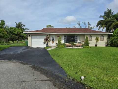 7300 NW 89th Ave, Tamarac, FL 33321