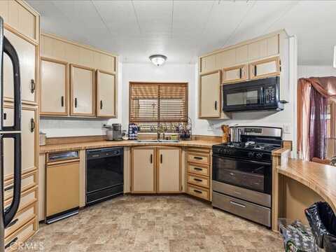 26200 FRAMPTON Avenue, Harbor City, CA 90710