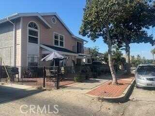 1331 Rose Avenue, Long Beach, CA 90813