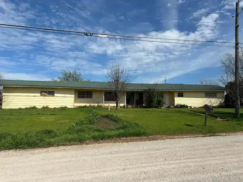 101 Terrell Street, Ranger, TX 76470