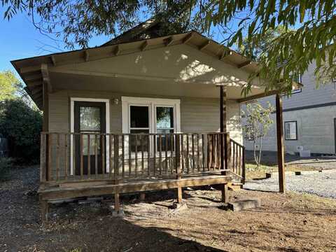 109 2nd Ave, Cusick, WA 99119