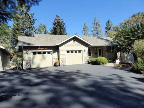 178 Incline Drive, Grants Pass, OR 97527