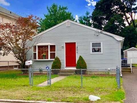 95 Hunts Avenue, Pawtucket, RI 02861