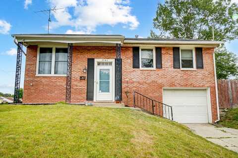 2940 Cavins Drive, Springfield, OH 45503