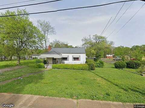 Avenue O, BIRMINGHAM, AL 35228