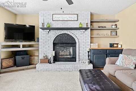Holbein, COLORADO SPRINGS, CO 80921