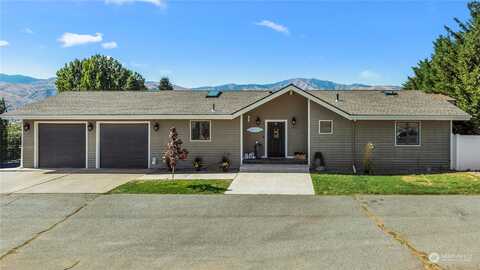 10Th, EAST WENATCHEE, WA 98802