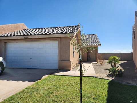 39Th, YUMA, AZ 85365