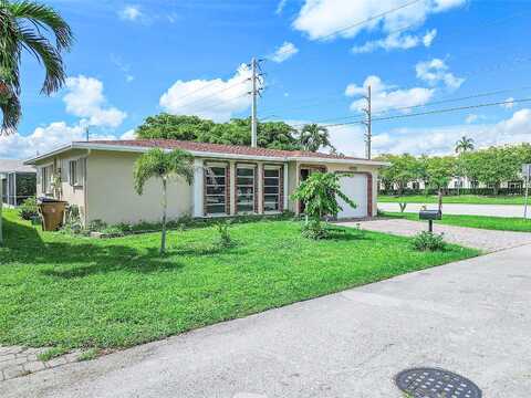 13Th, DEERFIELD BEACH, FL 33064