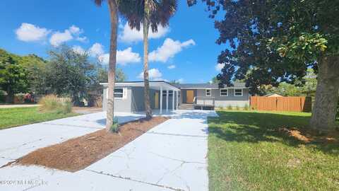 Marianna, JACKSONVILLE, FL 32217