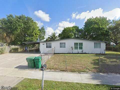 5Th, LAUDERHILL, FL 33311