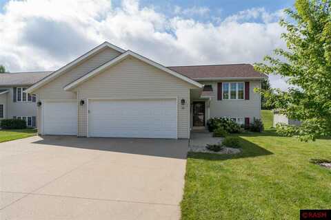 Torrey Pines, MANKATO, MN 56001