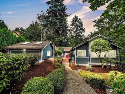 175Th, BELLEVUE, WA 98008