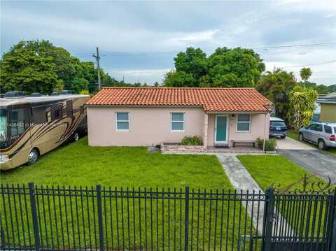 10Th, HIALEAH, FL 33013