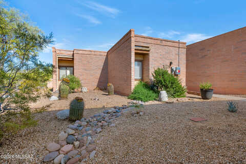 Dalehaven, TUCSON, AZ 85704