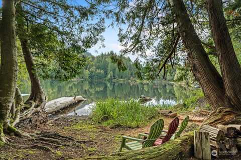 Lake Walker, ENUMCLAW, WA 98022