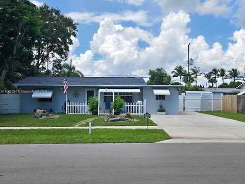 Cinnamon, NORTH PALM BEACH, FL 33408