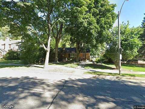 35Th, MILWAUKEE, WI 53209