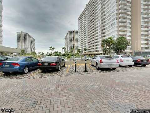 Ocean, HALLANDALE BEACH, FL 33009