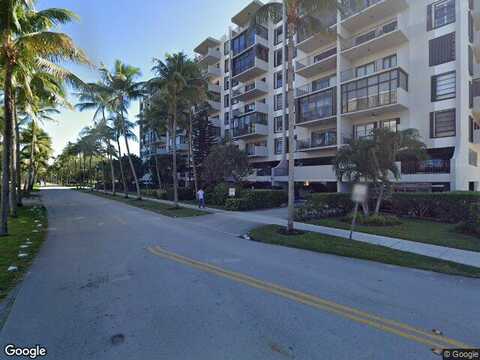 Crandon, KEY BISCAYNE, FL 33149