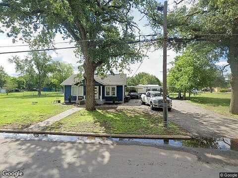 8Th St, Somerville, TX 77879