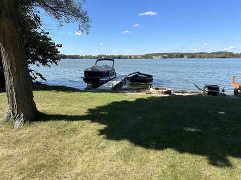 Glen, BEAVER DAM, WI 53916