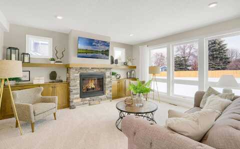 Bennett, PRIOR LAKE, MN 55372