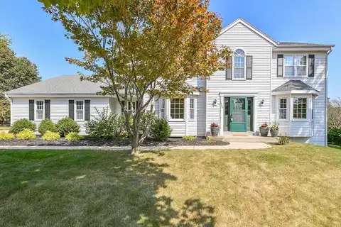 Stonefield, WAUKESHA, WI 53186