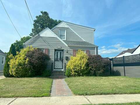 Booth, HEMPSTEAD, NY 11550