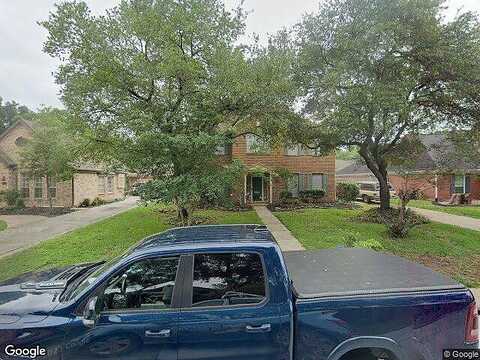 Avenfield, TOMBALL, TX 77377