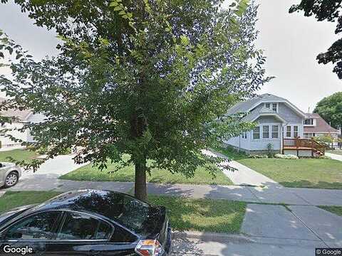 37Th, MILWAUKEE, WI 53215