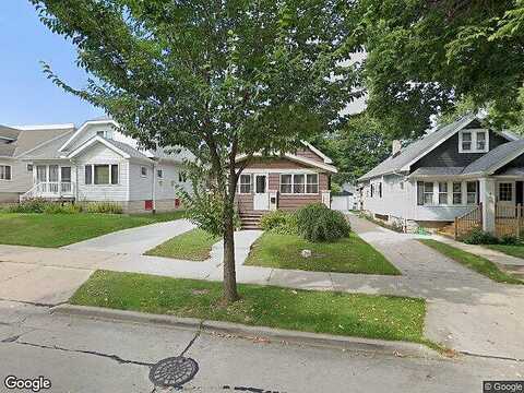 63Rd, MILWAUKEE, WI 53213