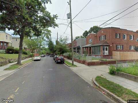 Pl Ne, WASHINGTON, DC 20019