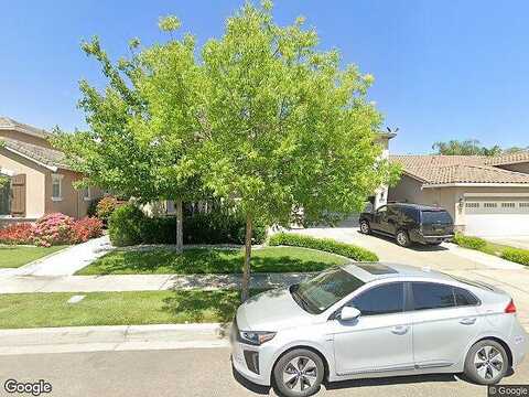 Triple Crown, OAKDALE, CA 95361