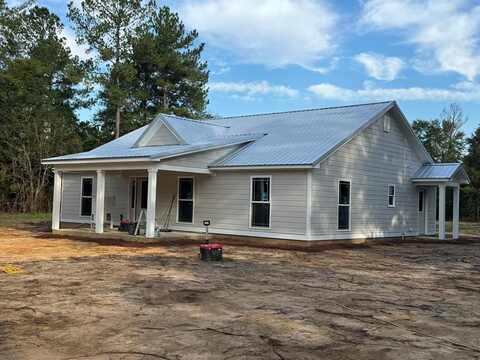 667 Flathead Rd., Vienna, GA 31092