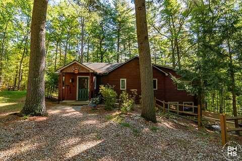 29 Clark Road, Keeseville, NY 12944