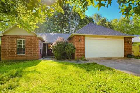 1856 N Hunters Ridge, Fayetteville, AR 72701