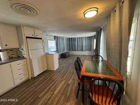 7807 E Main Street, Mesa, AZ 85207