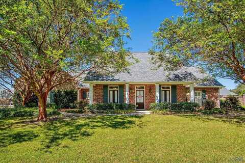 132 RUE DE LEVERT, Raceland, LA 70394