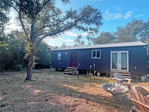 522 Korth Lane, Goliad, TX 77963