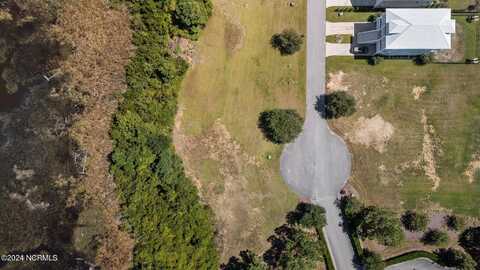 110 Marshland Circle, Newport, NC 28570