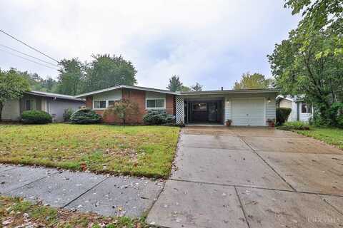 8807 Fontainebleau Terrace, Springfield, OH 45231