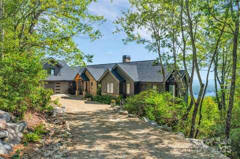 96 Moltz Court, Lake Toxaway, NC 28747