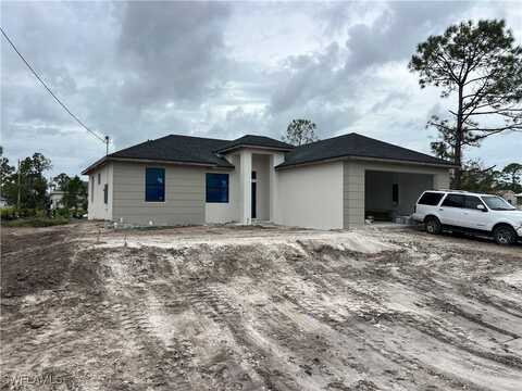 3603 28th Street SW, Lehigh Acres, FL 33976