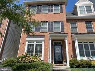 611 W MULBERRY STREET, KENNETT SQUARE, PA 19348