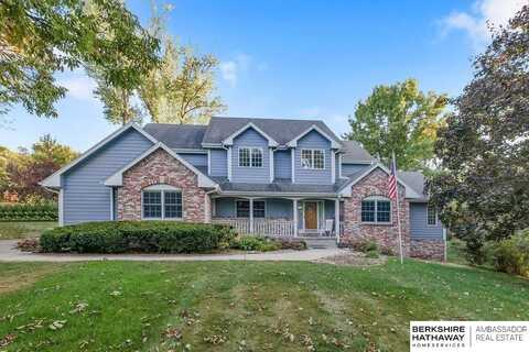 6415 Country Club Road, Omaha, NE 68152