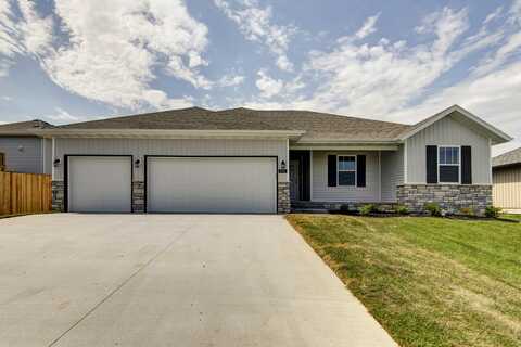 876 E Stone Crest Drive, Nixa, MO 65714