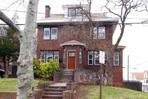 291 Meeker Ave, Newark, NJ 07112